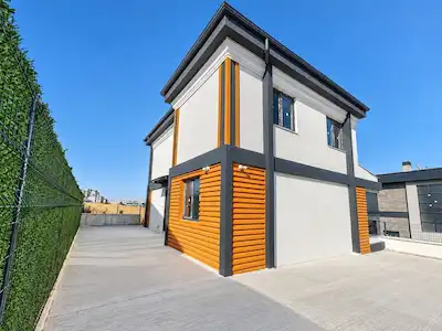 BAĞLICADA SATILIK SIFIR 5+1 TRİPLEKS VİLLA  KAPALI VE AÇIK OTOPARK