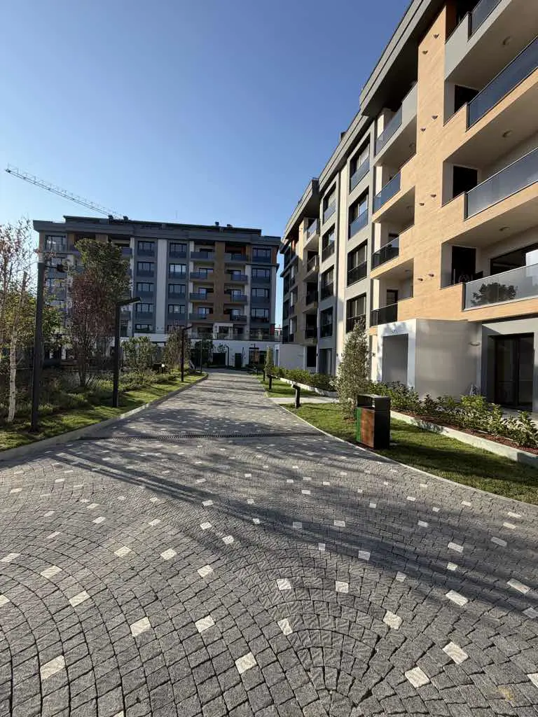 BAŞAKŞEHİR BİR BAHÇE 2 BUTİK SİTEDE SIFIR 3+1 KİRALIK DAİRE
