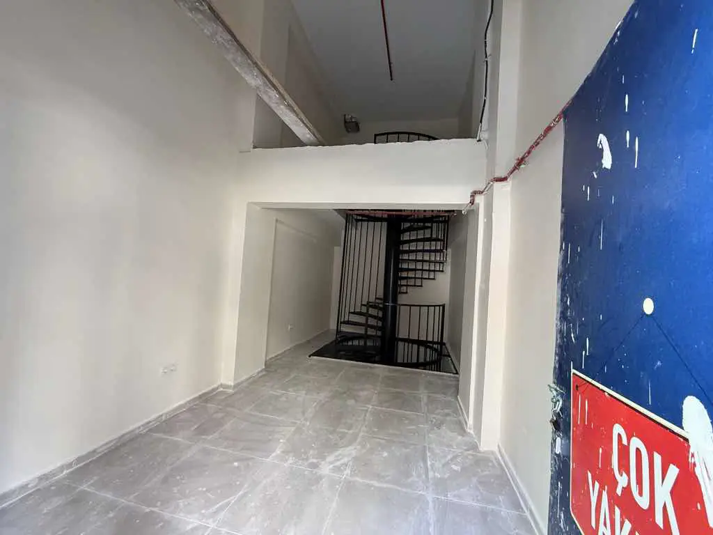 FETIHTEPE EMLAK KONUT’TA HAZIR TESLIM ÜÇ KATLI KIRALIK DÜKKAN