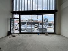 OTORİTE ŞAŞMAZ SANAYİDE, CADDE CEPHELİ, 190 M2 DÜKKÂN/İŞ YERİ