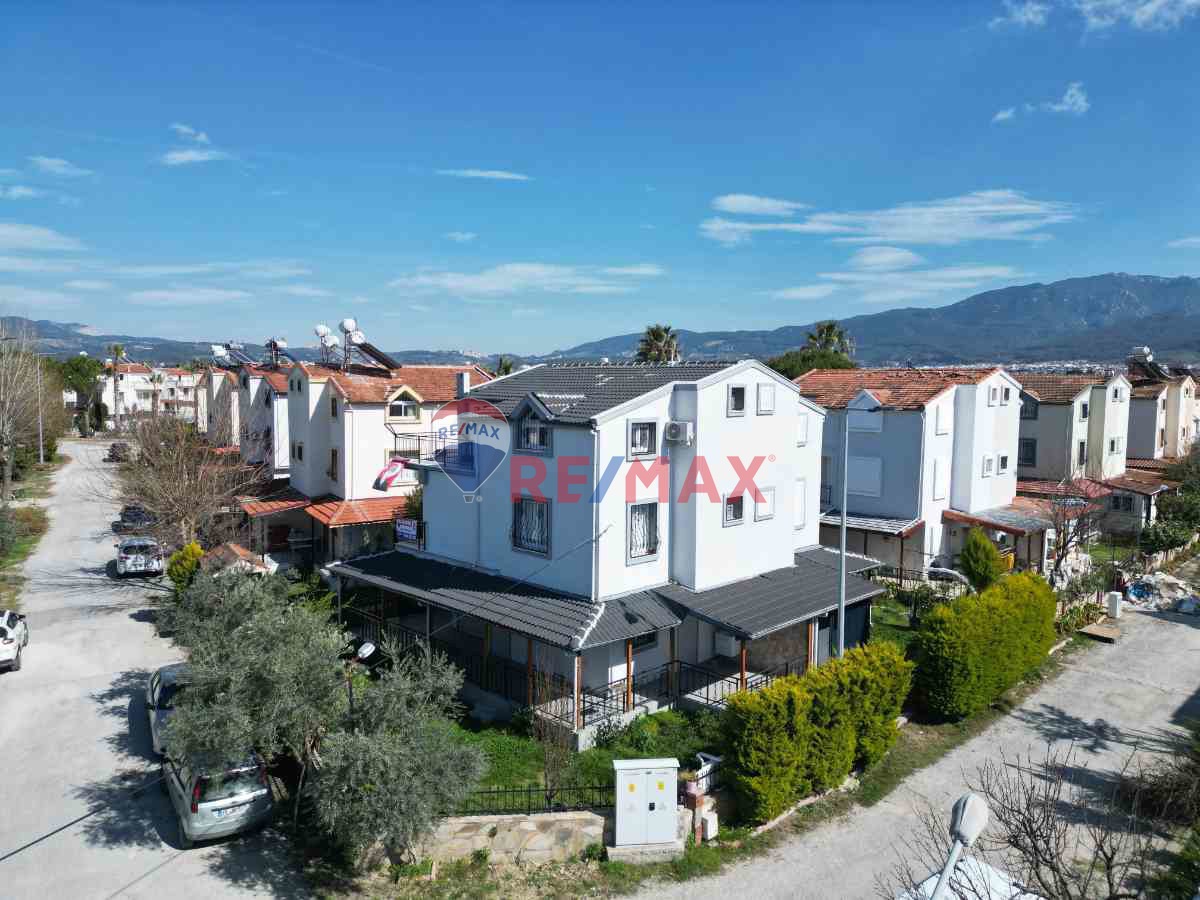 SATILIK DAVUTLAR GÜRSES SITESINDE TRIPLEKS YAZLIK