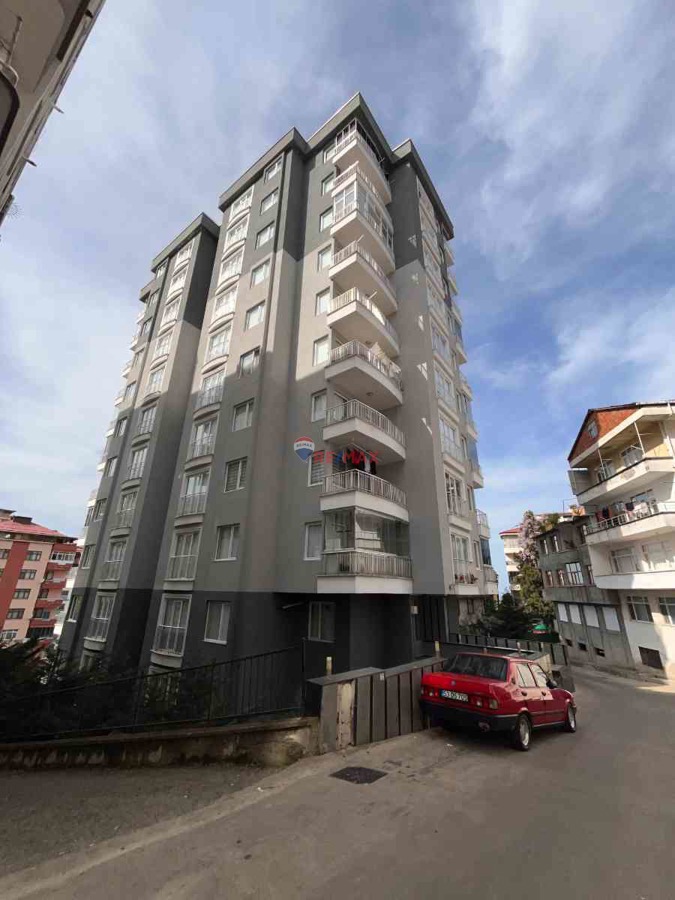 RE/MAX ORİON'DAN ÇARŞI MAHALLESİNDE SATILIK 3+1  DAİRE