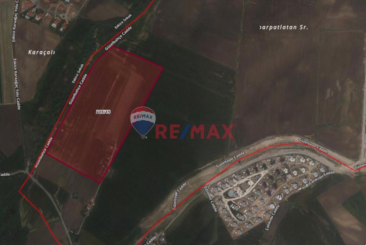 BÜYÜKÇEKMECE AKÇABURGAZDA 348M2 HİSSELİ ARSA