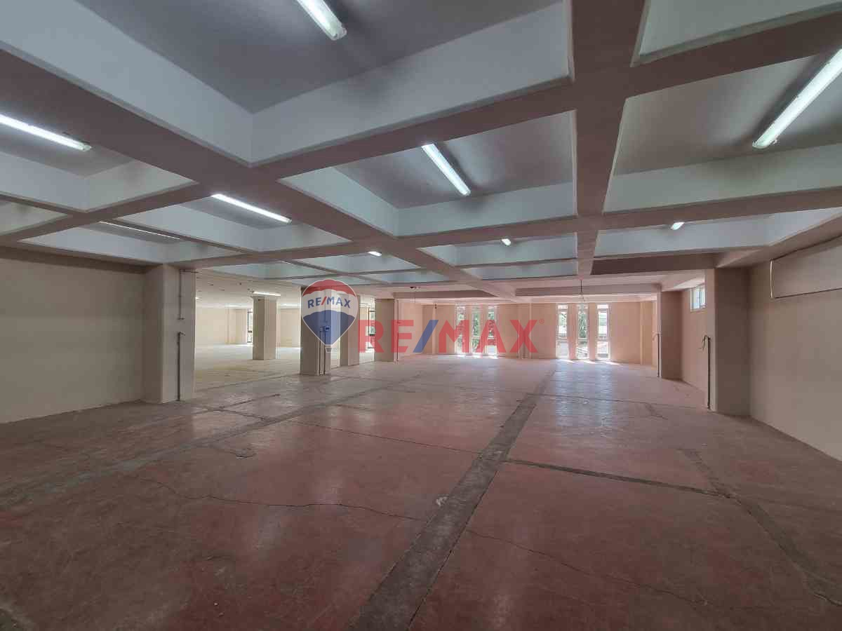 BÜYÜKÇEKMECE E-5 2.PARSEL 5500M² SATILIK MÜSTAKİL BİNA