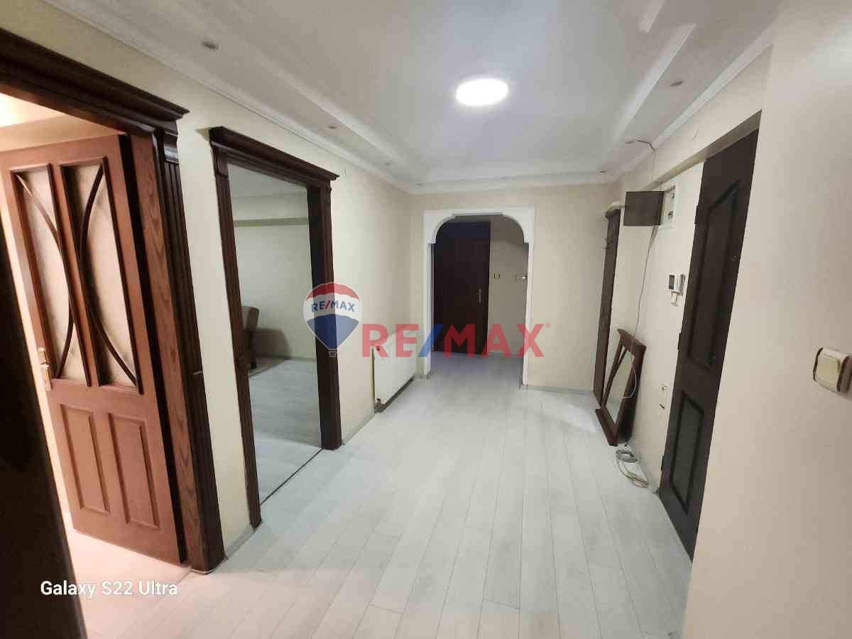 BUCA ŞİRİNYER 337 SK. 115 M2 BRÜT 2+1 BAHÇE KATI KİRALIKTIR