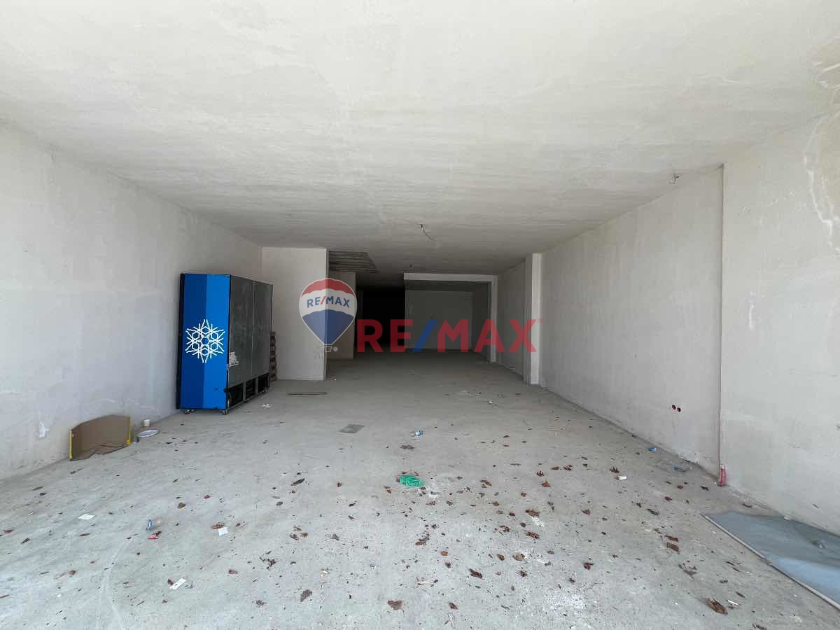 4 YOL AĞZI VE CADDE CEPHE KIRALIK 185M2 DÜZ AYAK DÜKKAN&MAĞAZA