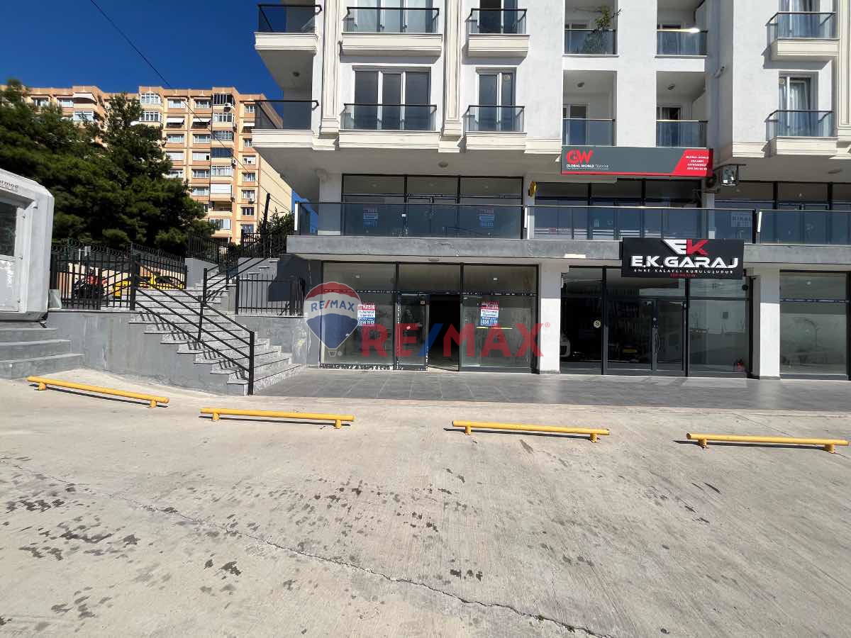 4 YOL AĞZI VE CADDE CEPHE KIRALIK 185M2 DÜZ AYAK DÜKKAN&MAĞAZA