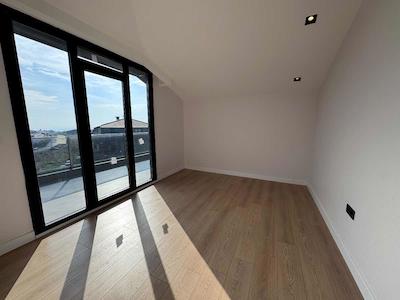 YAŞAM VADISI KONAKLARI 2'DE SIFIR SATILIK 4+1 DUBLEKS DAIRE