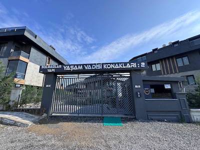 YAŞAM VADISI KONAKLARI 2'DE SIFIR SATILIK 4+1 DUBLEKS DAIRE