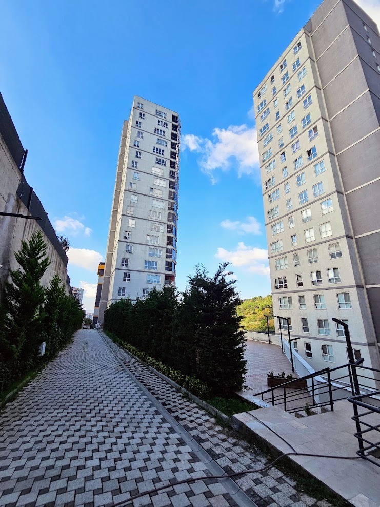 DENİZ & DOĞA MANZARALI, FULLADA SITESINDE 2+1 SATILIK DAIRE