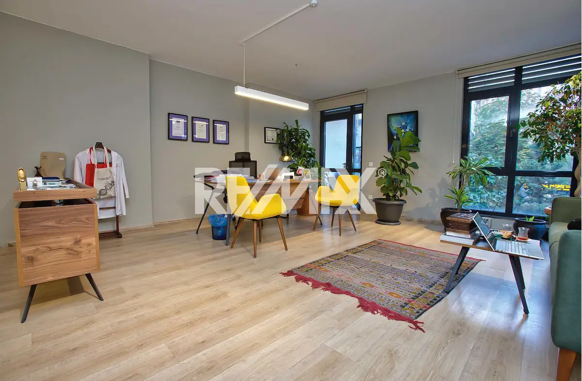 ŞİŞLİ’DE NİŞANTAŞI’NA YAKIN 3+1 | 135 M² BRÜT | BALKONLU OTOPARKLI GENÇ BİNADA SATILIK