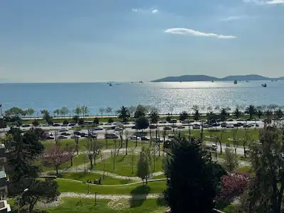 PANORAMİK DENİZ VE ADALAR MANZARALI 278 NET BALKONLU ÇİFT TERASLI 5+2