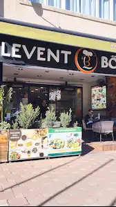 MECİDİYEKÖY’DE YAYA VE ARAÇ TRAFİĞİNİN EN YOGUN OLDUĞU BÖLGEDE  LEVENT BÖREK ŞUBESİ DEVREN KİRALIK