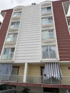 MERKEZİ KONUMDA, AYRI MUTFAKLI GENİŞ 3+1 DAİRE SİZLERİ BEKLİYOR