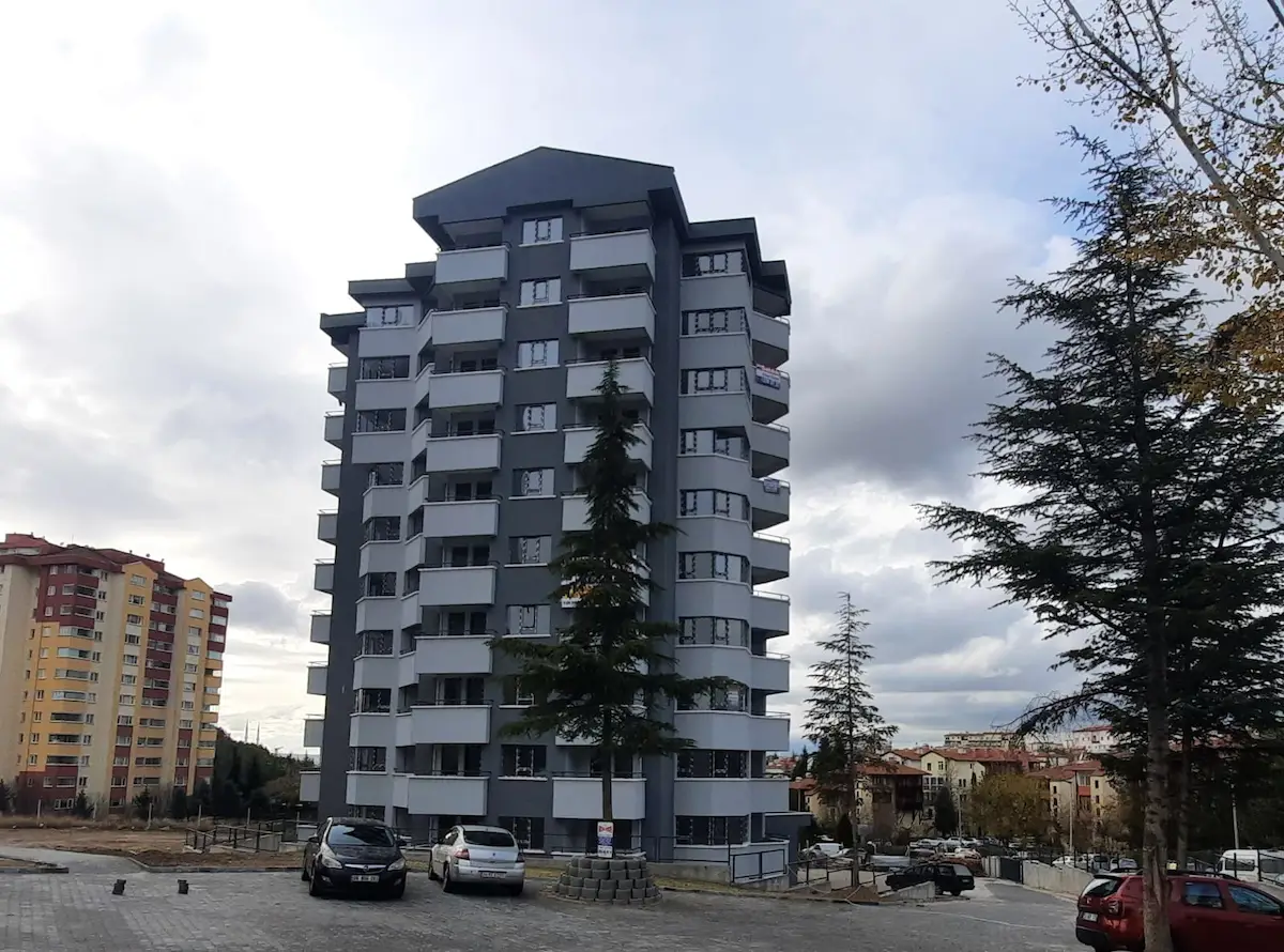 ERYAMAN ŞEYH ŞAMİL MAHALLESİNDE SIFIR BOŞ 3+1 DAİRE