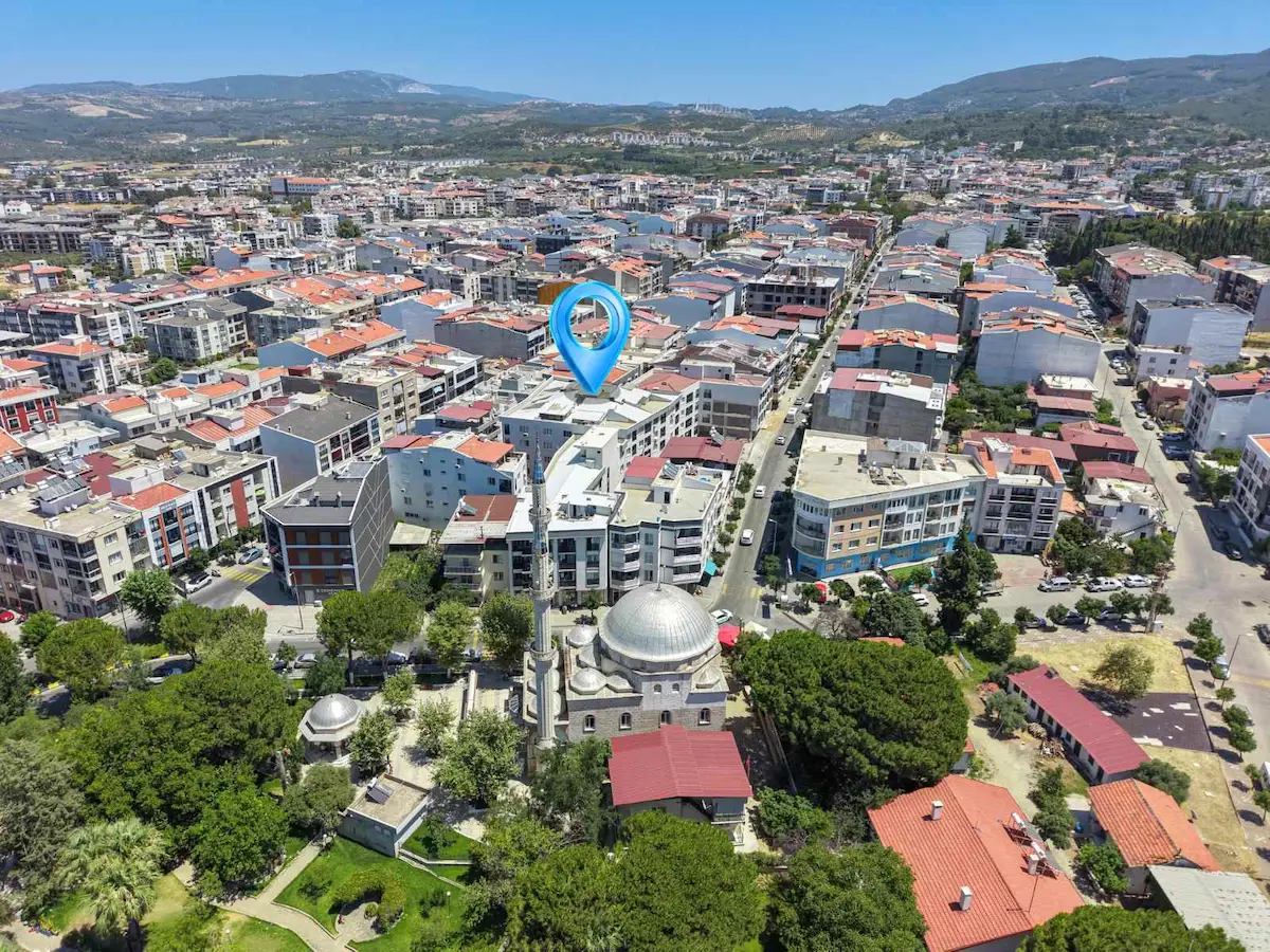 KUŞADASI DAVUTLAR YENI BINA'DA FULL EŞYALI SATILIK 2+1 DAIRE