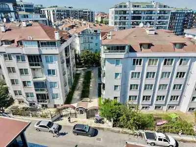 BÜYÜKÇEKMECE MİMAROBA'DA SİTE İÇİ 145M2 3+1 ARA KAT DAİRE 