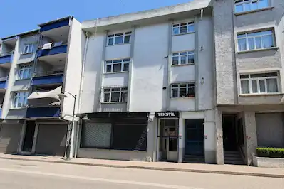 ZEYTİNBURNU BEŞTELSİZ MAH. 'DE KOMPLE SATILIK BİNA