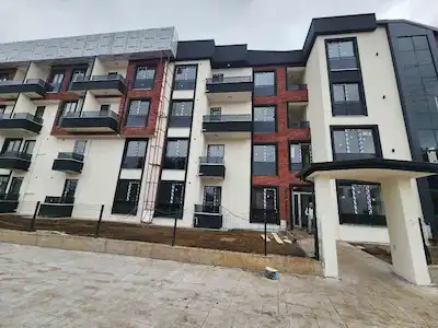 BAİŞİSKELE YAYLACIK'TA 1+1 SATILIK DAİRE