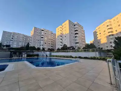ÇEKMEKÖY EKŞİOĞLU BEŞYILDIZ 5.ETAP SATILIK 3+1 DAİRE HAVUZ CEPHE
