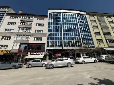 REMAX İLKE'DEN ESKİ EMNİYET KARŞISI SATILIK OFİS