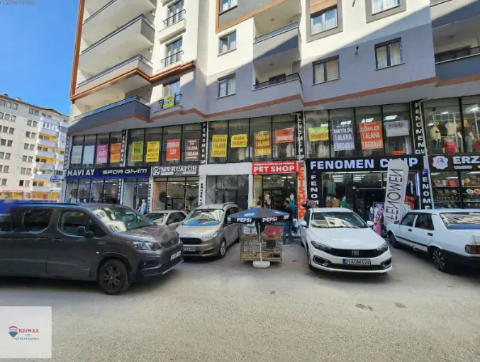 REMAX İLKE ÇAYKARA CADDESİNDE GÜZEL KONUM SATILIK İŞYERİ-DÜKKAN