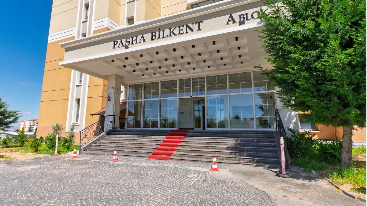 PASHA BİLKENT'TE, SATILIK 3+1 DAIRE
