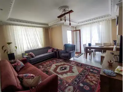 AVCILAR MERKEZ’DE ASANSÖRLÜ BİNADA ACİL SATILIK 2 + 1 DAŞRE