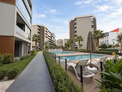 İZMİR ATAŞEHİR MODERN 3 SİTESİ'NDE EŞYALI 1+1 KİRALIK DAİRE