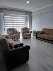 GÜNLÜK İHTİYAÇLARIN MERKEZİNDE, OKUL KARŞISI KİRALIK 3+1 DAİRE