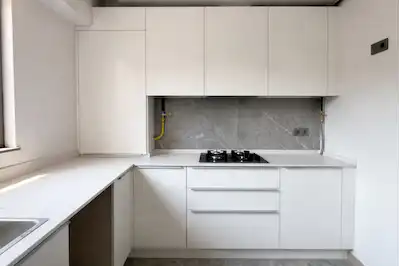 REMAX LEON AKPINAR EGEMEN 1050 SİTESİ KİRALIK 3+1 DAİRE