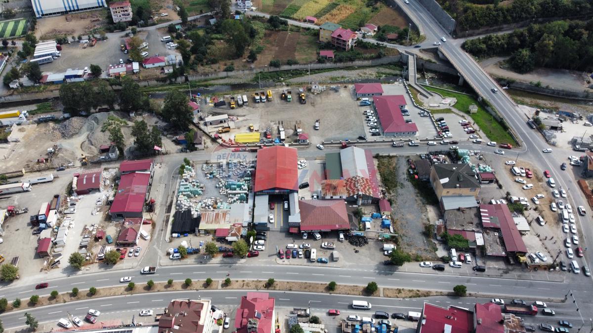 AKÇAABAT YAYLACIK DÜZKÖY YOLUNA CEPHE SATILIK TİCARİ ARSA