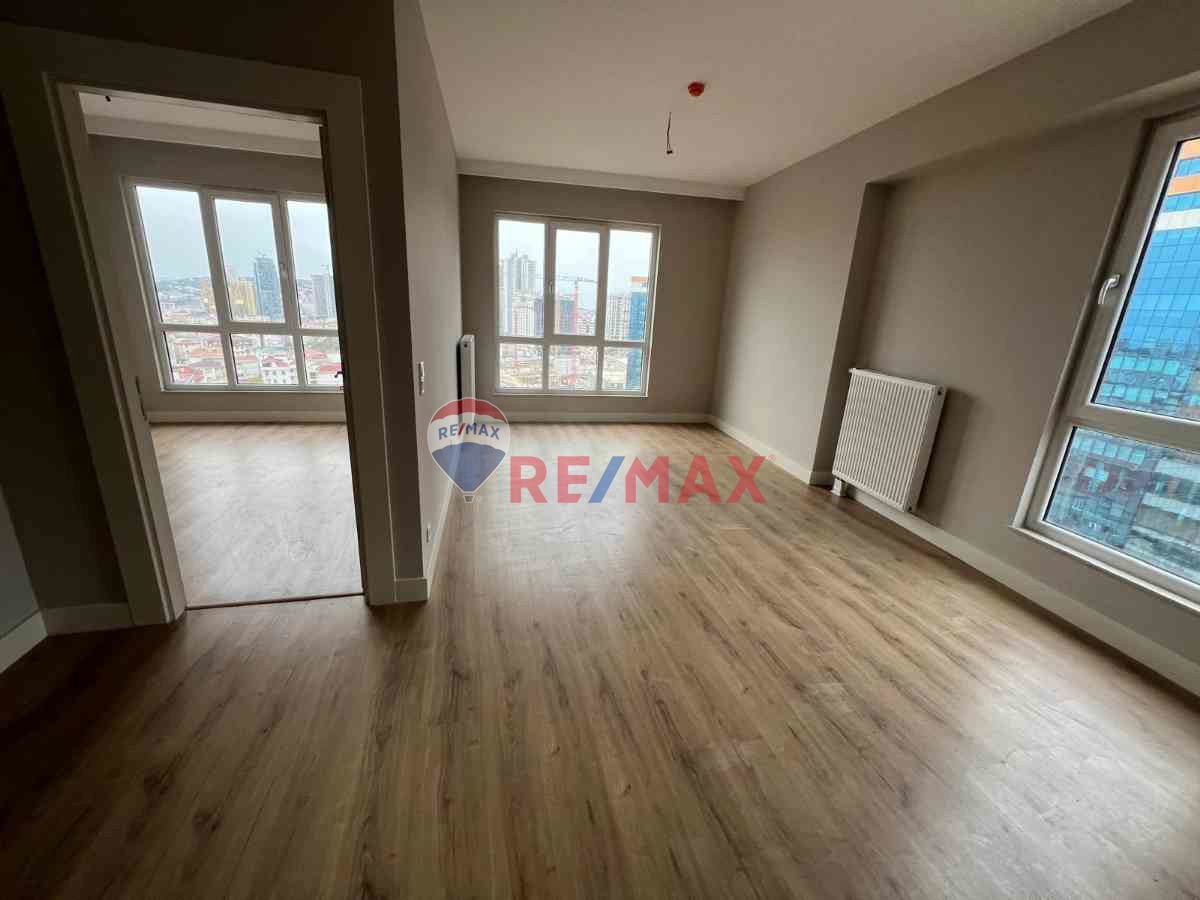 MALTEPE DELUXIA PARK RESIDENCE'DA MANZARALI KIRALIK 1+1 SIFIR DAIRE