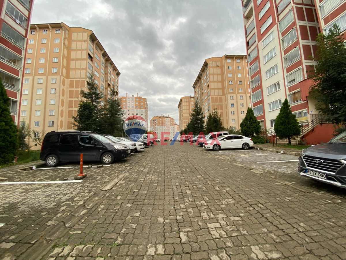 BAHÇECIK BAHÇEKENT TOKI SITE İÇI GÜVENLIKLI OTOPARKLI 3+1 DAIRE