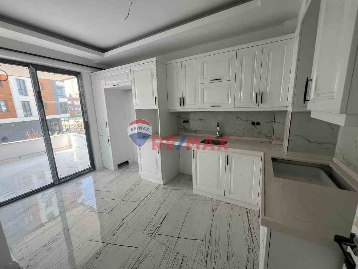 BALAÇ/BEYPINAR'DA ÖZEL OKULLAR BÖLGESİNDE SATILIK 2+1 DAİRE