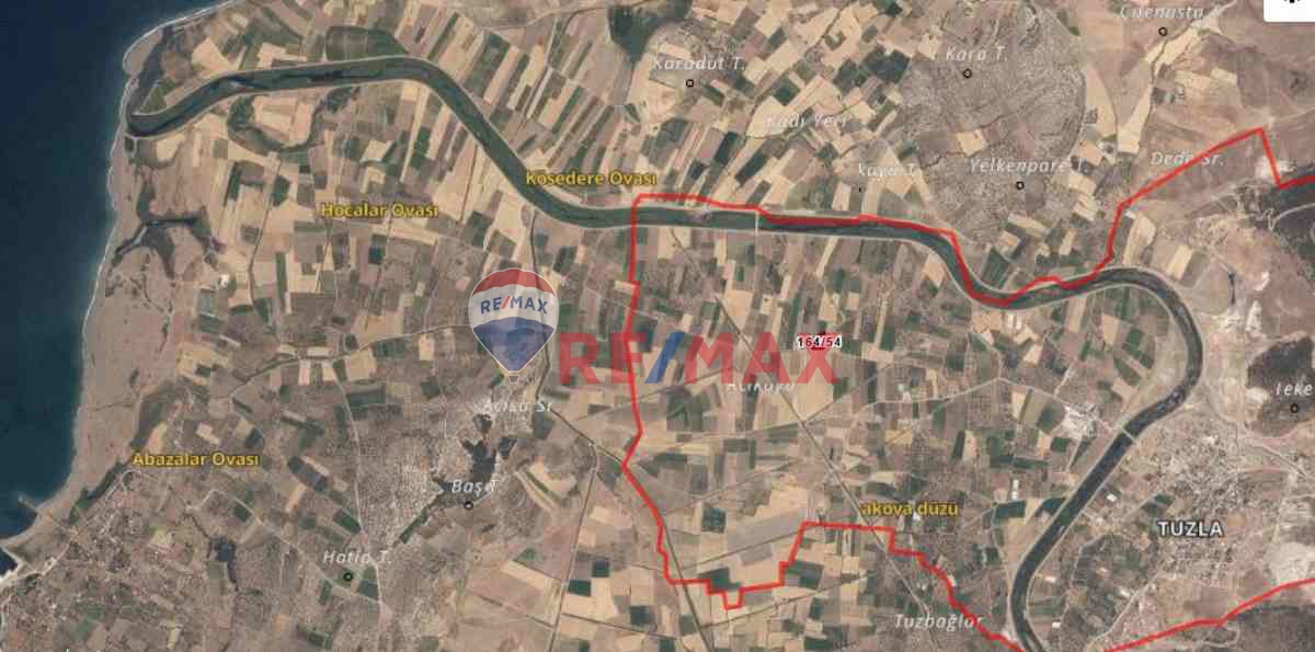 ÇANAKKALE AYVACIK TUZLA KÖYÜ’NDE 2.547 M² İKI YOLA CEPHELI TARLA”