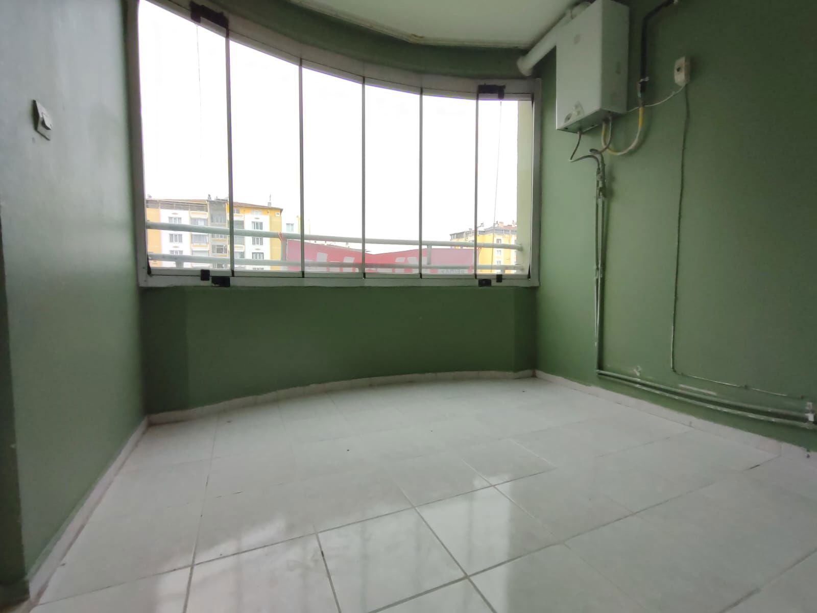 REMAX DOĞU  HİLALKENT MAH. SEVİL-2 KİRALIK DAİRE 