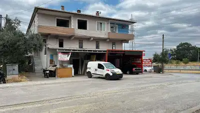 GALERICILER SITESI KARŞISI D130 KENARI KIRALIK DÜKKAN