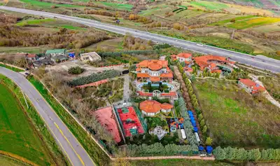 KUZEY MARMARA CEPHELİ 83.318 M2 SATILIK ÇİFTLİK