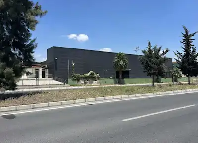 ADANA - MERSİN YOLU ÜZERİNDE KİRALIK FABRİKA