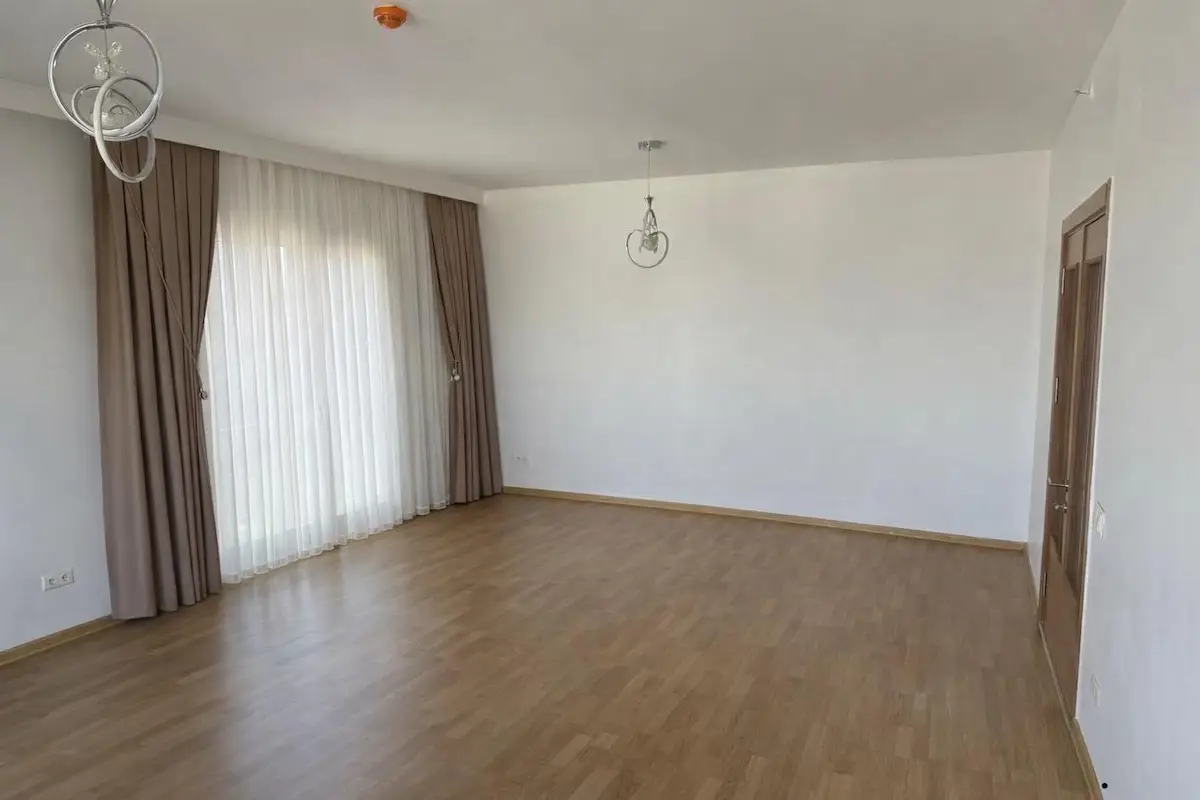 KRISTAL ŞEHIRDE L TIPI, GENIŞ KULLANIMLI 2+1 SATILIK FAVORILERIME EKLE YAZDIR 2