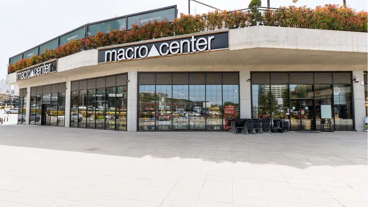 VİTRİN BEYTEPE'DE MACROCENTER KİRACILI SATILIK TİCARİ MAĞAZA