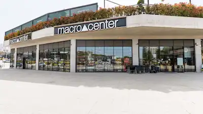 VİTRİN BEYTEPE'DE MACROCENTER KİRACILI SATILIK TİCARİ MAĞAZA