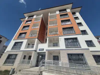 RE/MAX LACİVERT'TEN ILICA YENI TOKILER'DE  KİRALIK 2+1 DAİRE