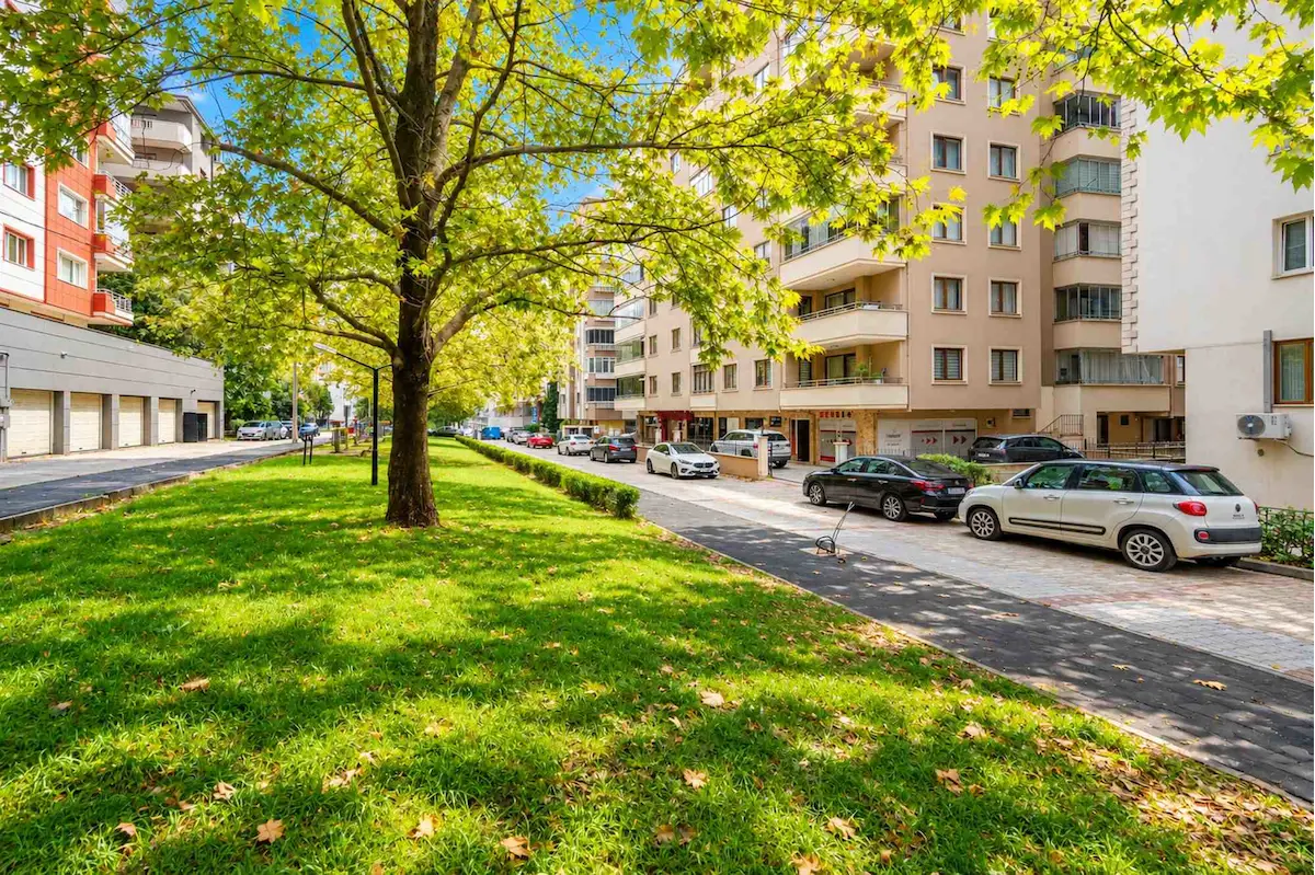 NİLÜFER İHSANİYE’DE 300 M² BRÜT 5+1 TERASLI, ŞEHİR MANZARALI KİRALIK DAİRE
