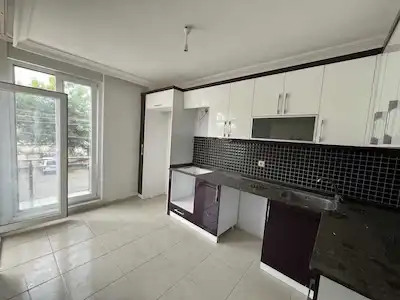 ÜNSAL'DA KİRALIK 3+1 ARA KAT DAİRE