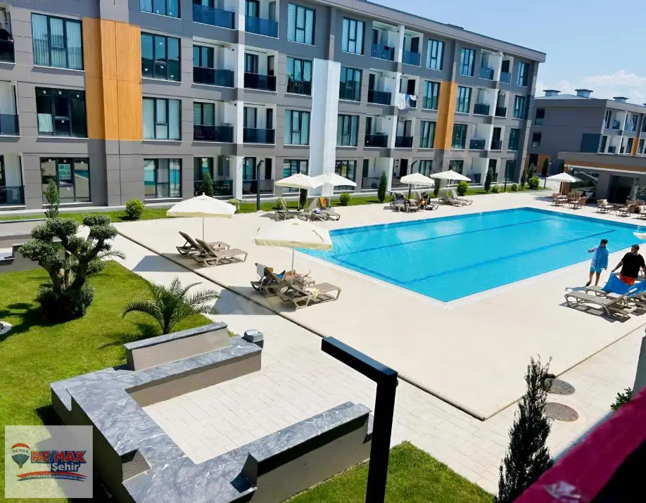 YALOVA REMAX`TAN AKYOL PREMIUM LOUNGE SİTESİN`DE KİRALIK DAİRE