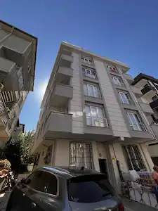 SANCAKTEPE YENİDOĞAN SAADET SOKAK’TA SATILIK 3+1 ARA KAT DAİRE