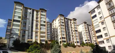 RE/MAX DEĞİŞİMDEN CUMHURİYET MAHALLESİDE SATILIK 4+1 DAİRE