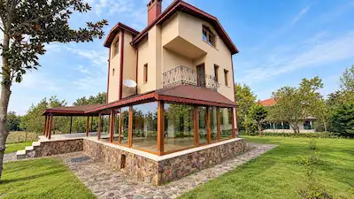 SILA SANATÇILAR ÇİFTLİK EVLERİ 998 M2 ARSA İÇİNDE A TİPİ VİLLA